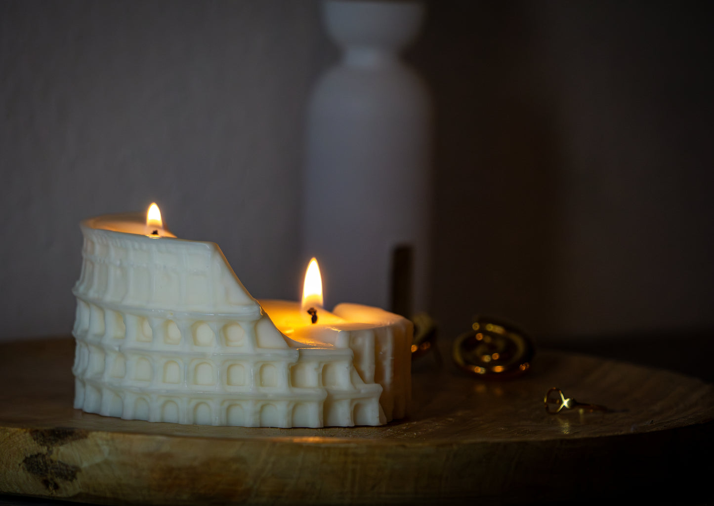Colosseum Candle