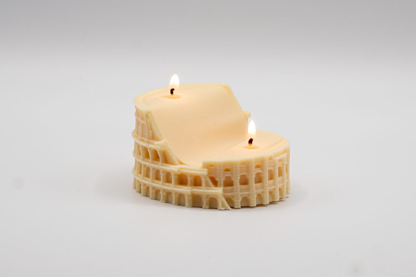 Colosseum Candle