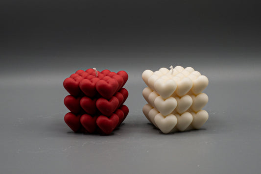 Endless Hearts Candle